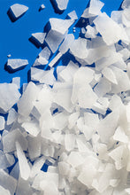 Pure Magnesium Flakes