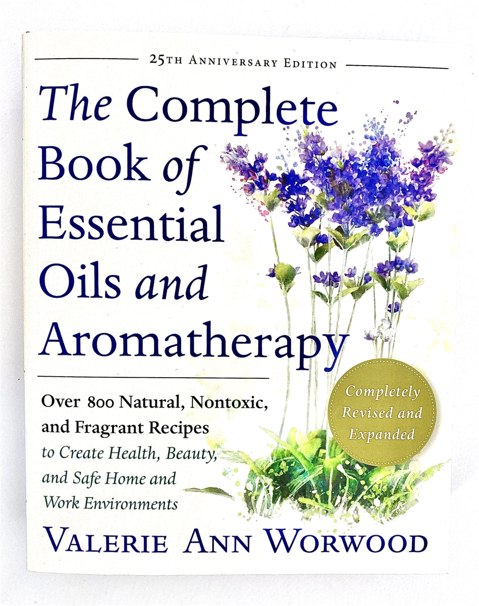 The Uncomplicated Essential Oil Book: A No Nonsense Guide to Aromatherapy  and Essential Oils|Paperback